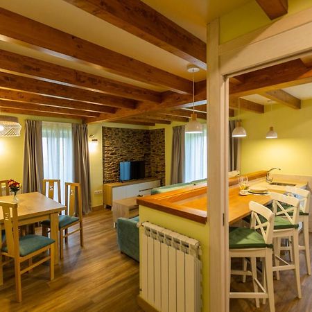Apartamentos Casona Del Campo Navia Dış mekan fotoğraf