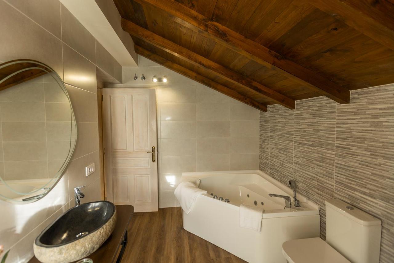 Apartamentos Casona Del Campo Navia Dış mekan fotoğraf