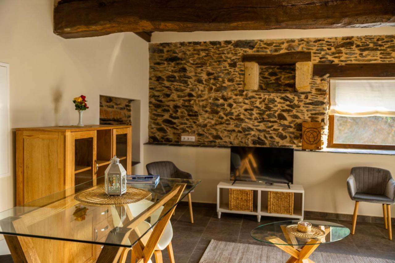 Apartamentos Casona Del Campo Navia Dış mekan fotoğraf